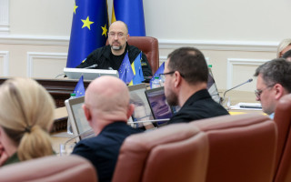 На Херсонщині працюватимуть спеціальні комісії для обстеження пошкоджених будівель і споруд, – Шмигаль