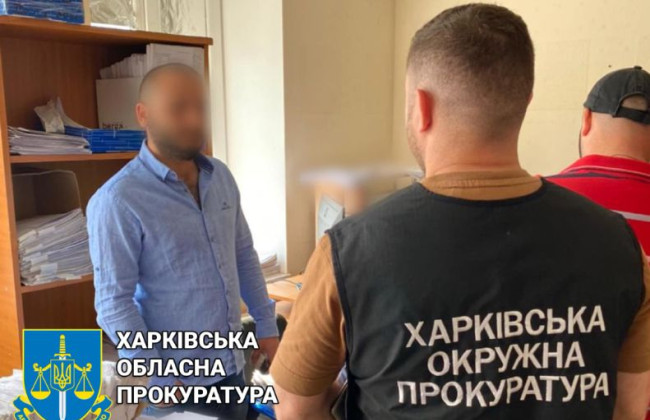 За хабар запропонував швидко вирішити «питання»: викрито харківського держвиконавця
