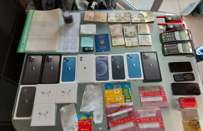 Правоохранители разоблачили злоумышленников, которые обворовали иностранцев на миллион гривен