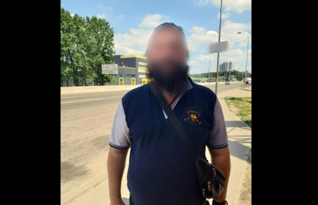 На в'їзді до Києва затримали священника УПЦ МП, який поширював пропаганду рф