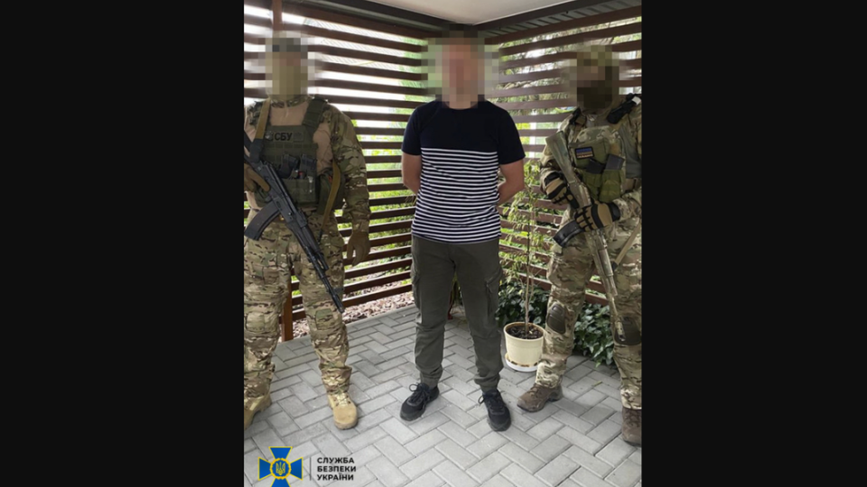 Хотел взорвать железную дорогу для срыва контрнаступления ВСУ: СБУ задержала российского агента на Днепропетровщине