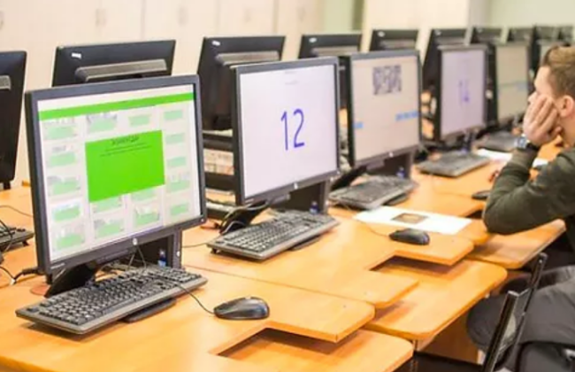 В «Слуге народа» хотят штрафовать за незаконную регистрацию на экзамен «на права»