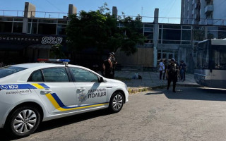 В Одесской области работник ТЦК начал стрелять во время вручения повестки мужчине: видео