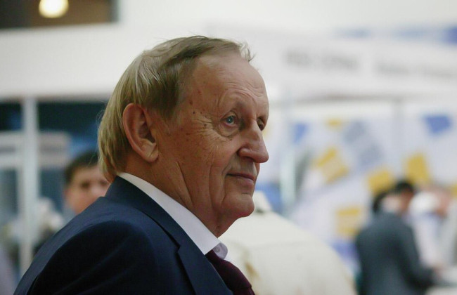 Суд оставил под стражей экспрезидента АО «Мотор Сич» Богуслаева, подозреваемого в пособничестве рф