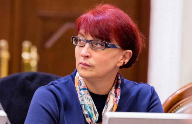 Галина Третьякова пропонує зупинити стягнення боргів з боржників, що проходять службу у Теробороні