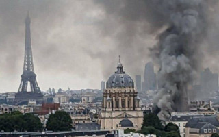 У центрі Парижа пролунав потужний вибух: подробиці та відео