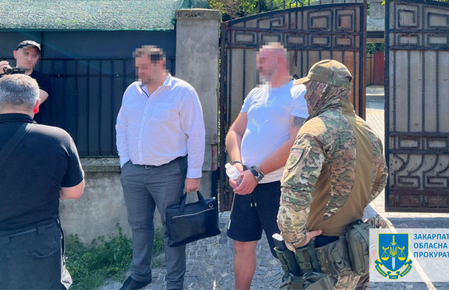 Допомагали призовникам оформити довідку про непридатність до військової служби: на Закарпатті викрито двох жителів