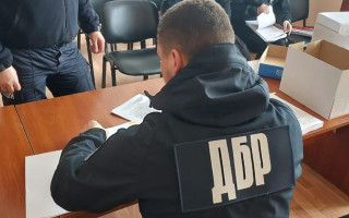 В Хмельницкой области предстанут перед судом шесть полицейских, которые жестоко избили задержанного