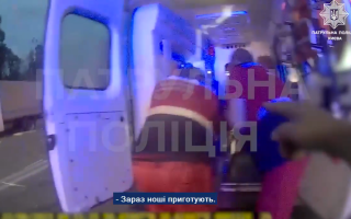 Вибух у багатоповерхівці в Києві: з'явилось відео із бодікамер патрульних