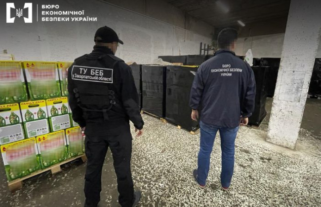 На Закарпатті виготовляли фальсифіковану побутову хімію під виглядом світових брендів