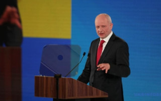 Посол ЄС в Україні порадив поновити е-декларування для чиновників до осені