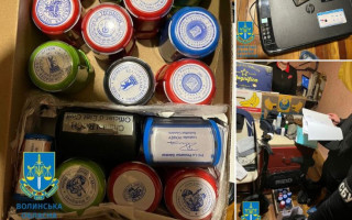 Для виїзду за кордон підробили документи для 142 ухилянтів: судитимуть ділків