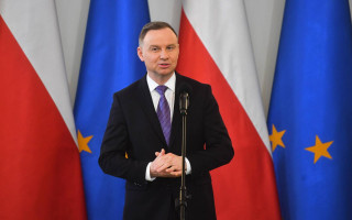 Президент Польши Дуда отдал приказ привести армию в состояние повышенной боевой готовности