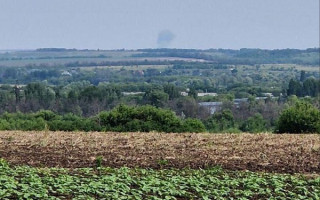 У Воронезькій області чутно перестрілку: у ЗМІ пишуть, що рф б’є по трасі, якою рухаються вагнерівці, відео