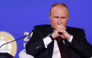 Самолет Путина покидает Москву и, вероятно, летит в Петербург, — СМИ
