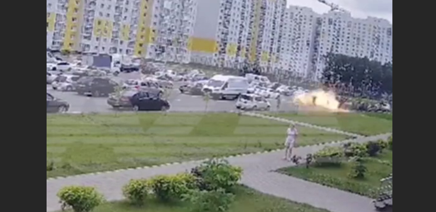 В Воронеже бьют по жилым кварталам: есть «прилет» во дворе, видео