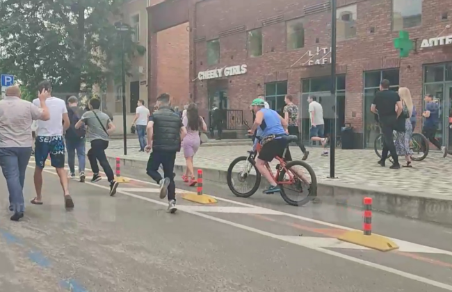 У Ростові біля штабу Південного округу прогриміли вибухи: відео