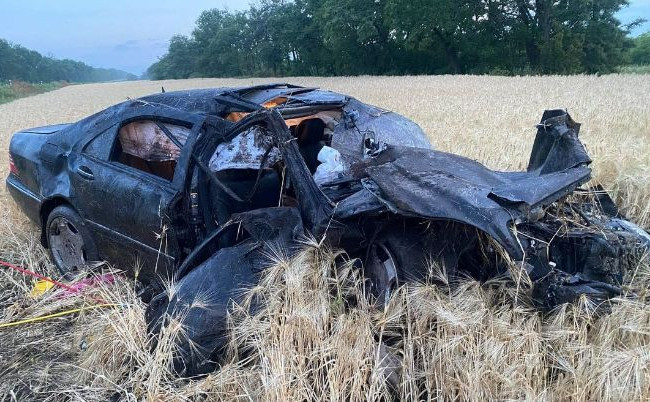 Погибли три выпускницы: в Кировоградской области произошло ДТП с участием пьяного правоохранителя