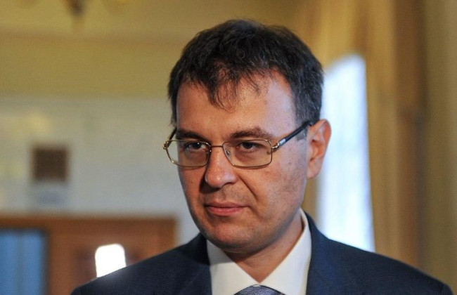 У договорі про споживчий кредит заборонять вводити умову про продовження в односторонньому порядку строку користування кредитом, — законопроект Гетманцева