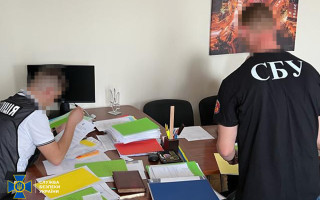 Вкрали понад 7,5 млн гривень на будівництві селищних амбулаторій: викрито посадовця ОВА та його спільників