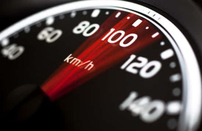 Водій, що не зупинився на вимогу поліцейського, не довів у суді свою непричетність до правопорушення