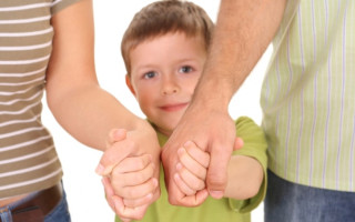 Раді рекомендують посилити відповідальність батьків за виховання малолітніх дітей