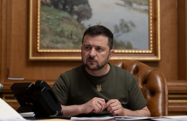 Владимир Зеленский внес законопроект об отмене празднования Рождества 7 января и перенесении Дня защитников и защитниц