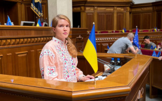 Верховна Рада розширила перелік осіб, що підлягають мобілізації правкою Мар’яни Безуглої