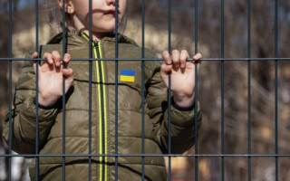 Керував депортацією дітей з Херсонського дитбудинку: депутату держдуми та його двом спільникам повідомлено про підозру