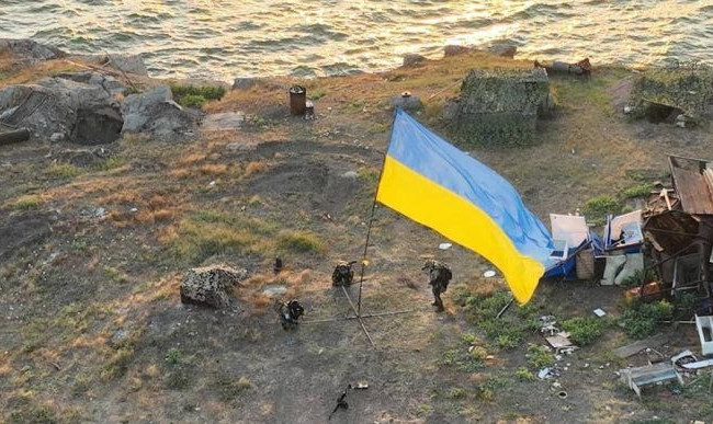 Річниця звільнення від окупантів Зміїного: Єрмак показав відео