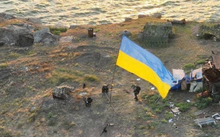 Річниця звільнення від окупантів Зміїного: Єрмак показав відео