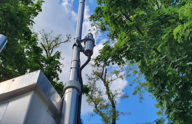 У Києві встановили додаткові датчики для вимірювання рівня радіації: де вони знаходяться