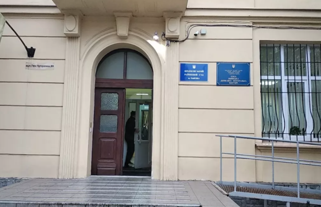 Судья рассказал, как в его суде происходит вмешательство в распределение дел