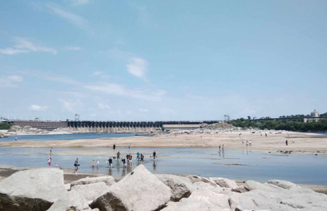 ОП поділився фото наслідків підриву росіянами Каховської ГЕС