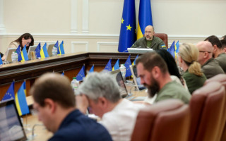 Средства на выплату помощи пострадавшим от теракта на Каховской ГЭС перечислены регионам, — Шмыгаль