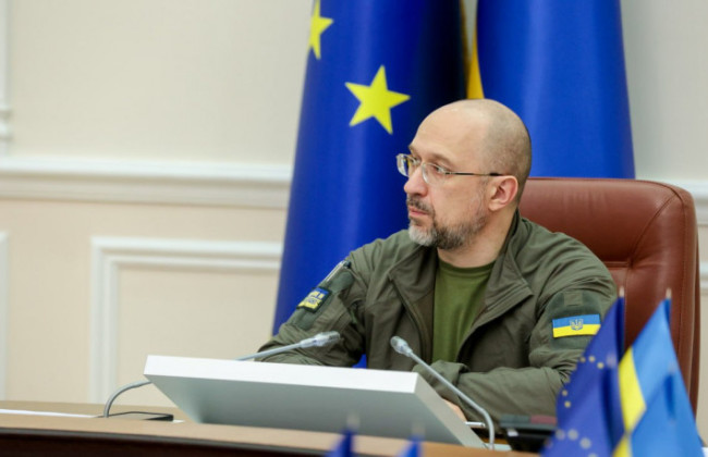 Шмыгаль призвал местные власти ускорить рассмотрение заявлений на єВідновлення