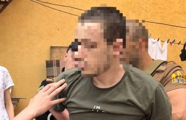 Працював на окупантів у Мелітополі, а потім переховувався у Києві: викрито маріупольця