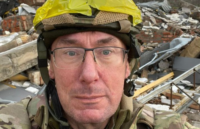 Ексгенпрокурор Юрій Луценко йде з армії через інвалідність