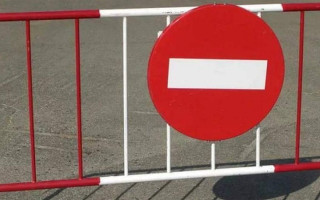 Вибух у Шевченківському райсуді: стало відомо про перекриття доріг в радіусі кілометру від суду