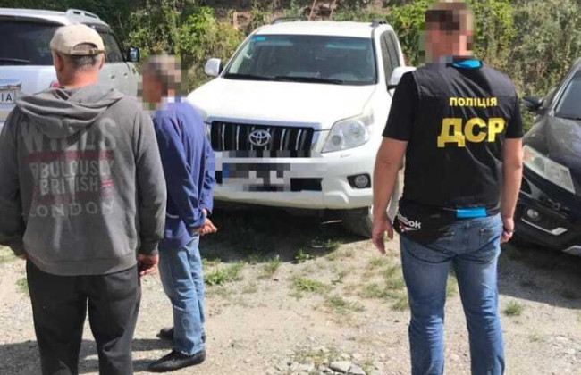 Продали військову гуманітарку на 8,5 млн грн: на Рівненщині 9 ділков отримали підозри