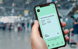 Відтепер українцям не обов'язково надавати COVID-сертифікат для відвідування публічних місць