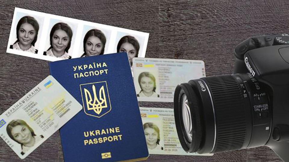 Восстанавливаются сроки для вклеивания фотографий в паспорт-книжечку, — МВД
