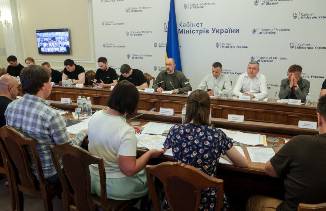 Кабмін розподілив 23,7 млрд грн на відбудову України, — Шмигаль