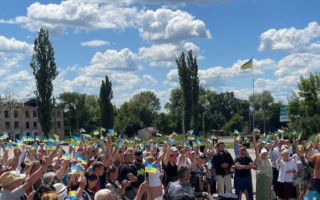 На Киевщене храм УПЦ МП перешел к ПЦУ: не обошлось без провокаций, видео