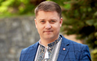 Суд усунув мера Рівного Олександра Третяка від посади на рік – його визнали винним у вчиненні корупційного адмінправопорушення