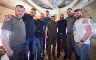 Турция не выдвигала условий по возвращению командиров обороны Мариуполя — посол