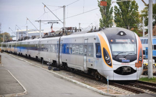 Укрзализныця назначает дополнительный поезд Киев – Харьков