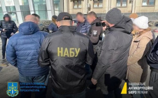Погорів на хабарі у $40 000: судитимуть посадовця Одеської ОВА