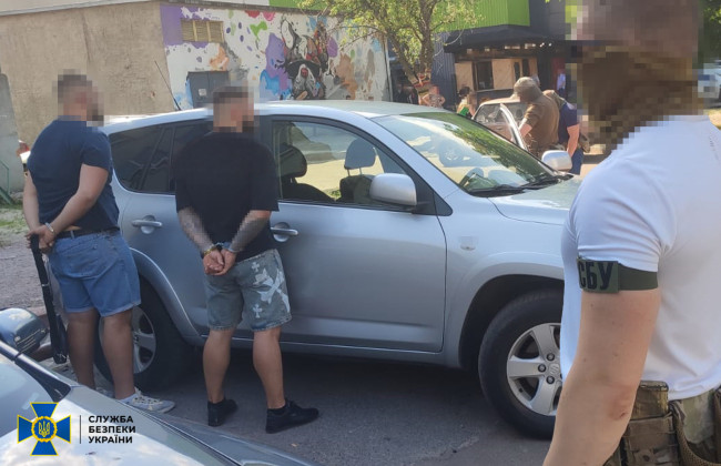 СБУ обезвредила группу рэкетиров, терроризировавших жителей Черниговщины