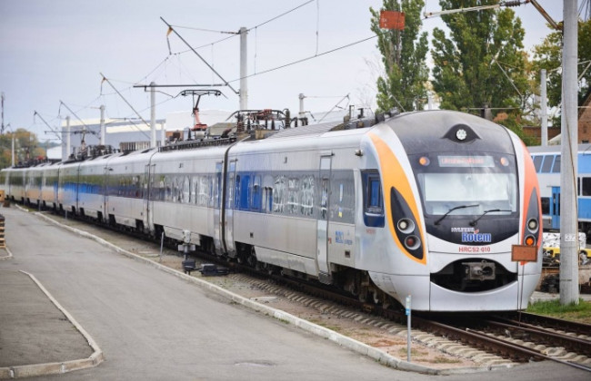 Укрзалізниця призначає додатковий поїзд Київ – Харків